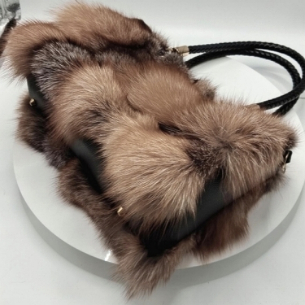 NWT Luxury Real Fox Fur Handbag with Genuine Leather Handles, Furry Shoulder Bag